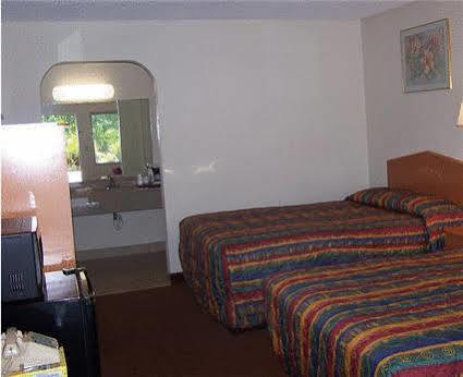 Budget Inn West Melbourne Luaran gambar